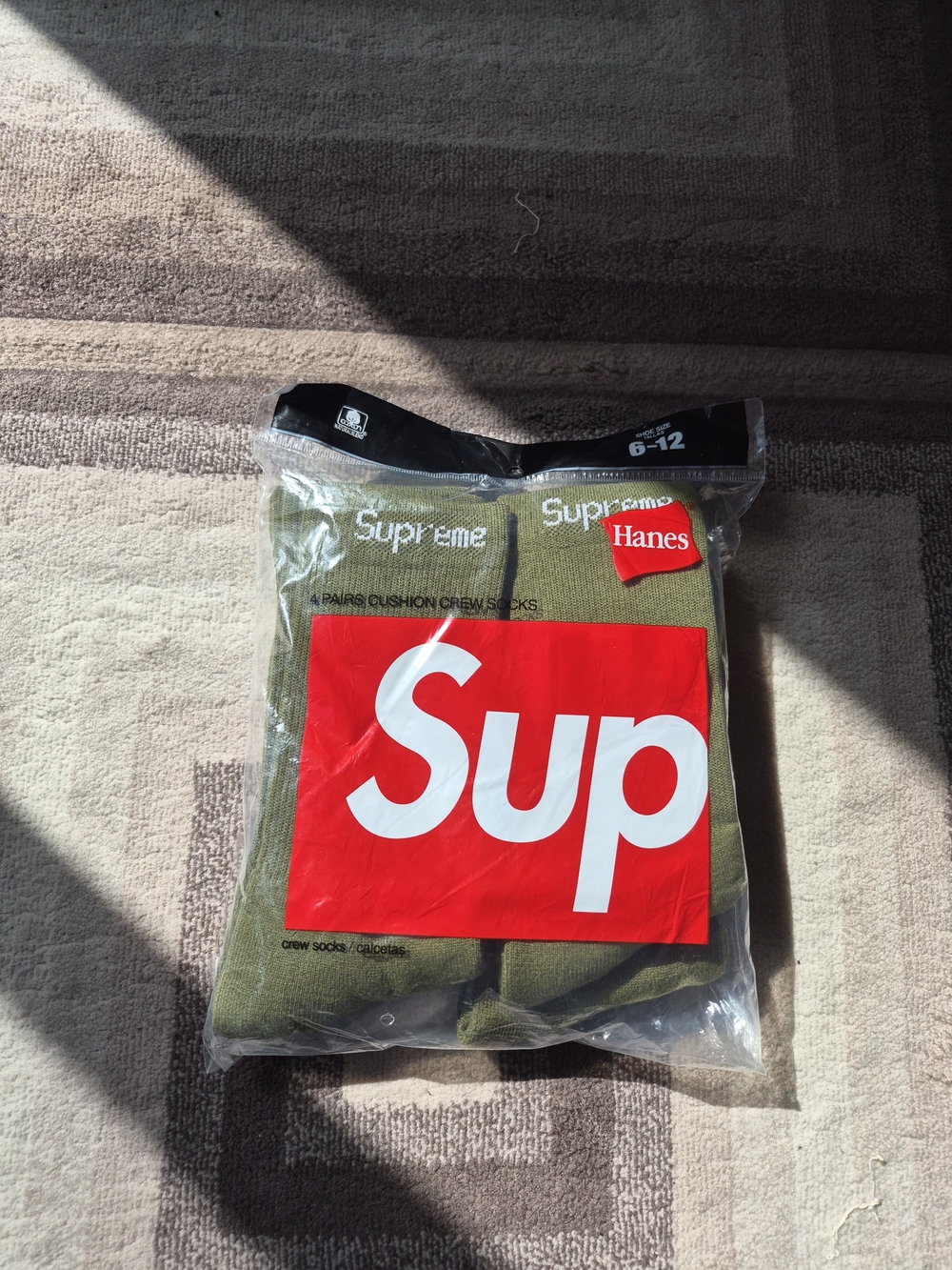 Supreme X Hanes Socks